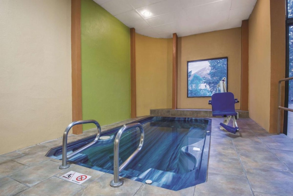 La Quinta Inn & Suites by Wyndham Silverthorne - Summit Co