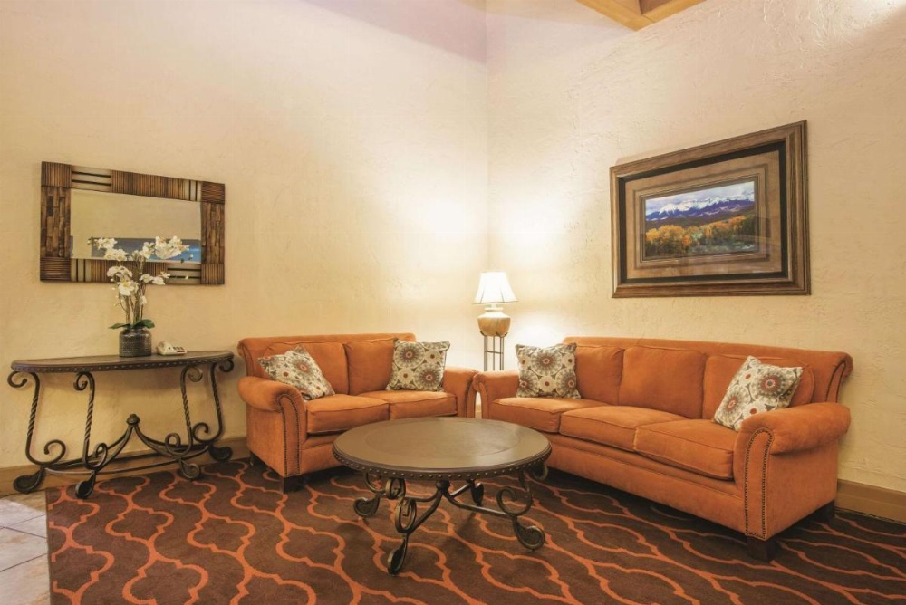 La Quinta Inn & Suites by Wyndham Silverthorne - Summit Co Image 12