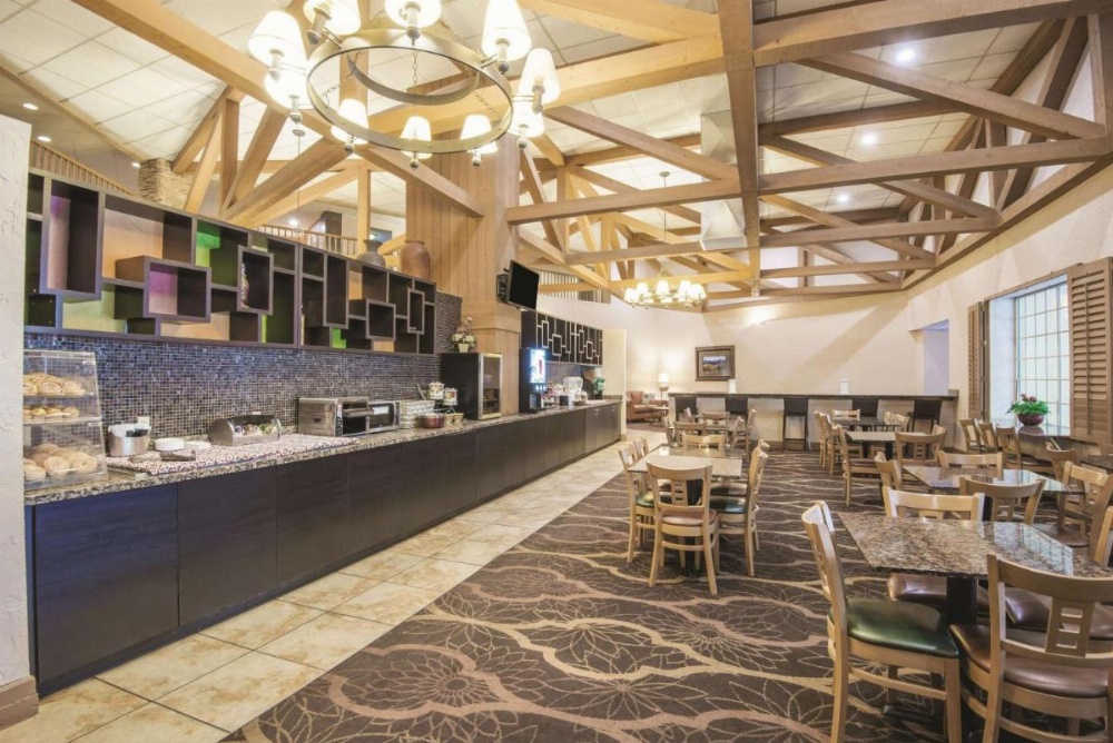 La Quinta Inn & Suites by Wyndham Silverthorne - Summit Co Image 13