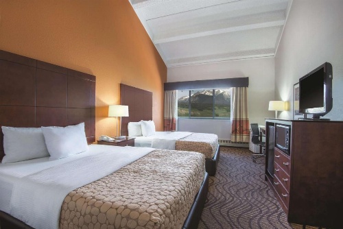 La Quinta Inn & Suites by Wyndham Silverthorne - Summit Co image 14