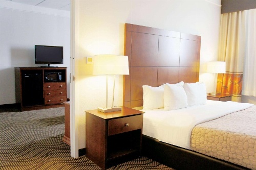 La Quinta Inn & Suites by Wyndham Silverthorne - Summit Co image 2
